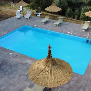 Cerroni Alloggio per agriturismo Montescudaio